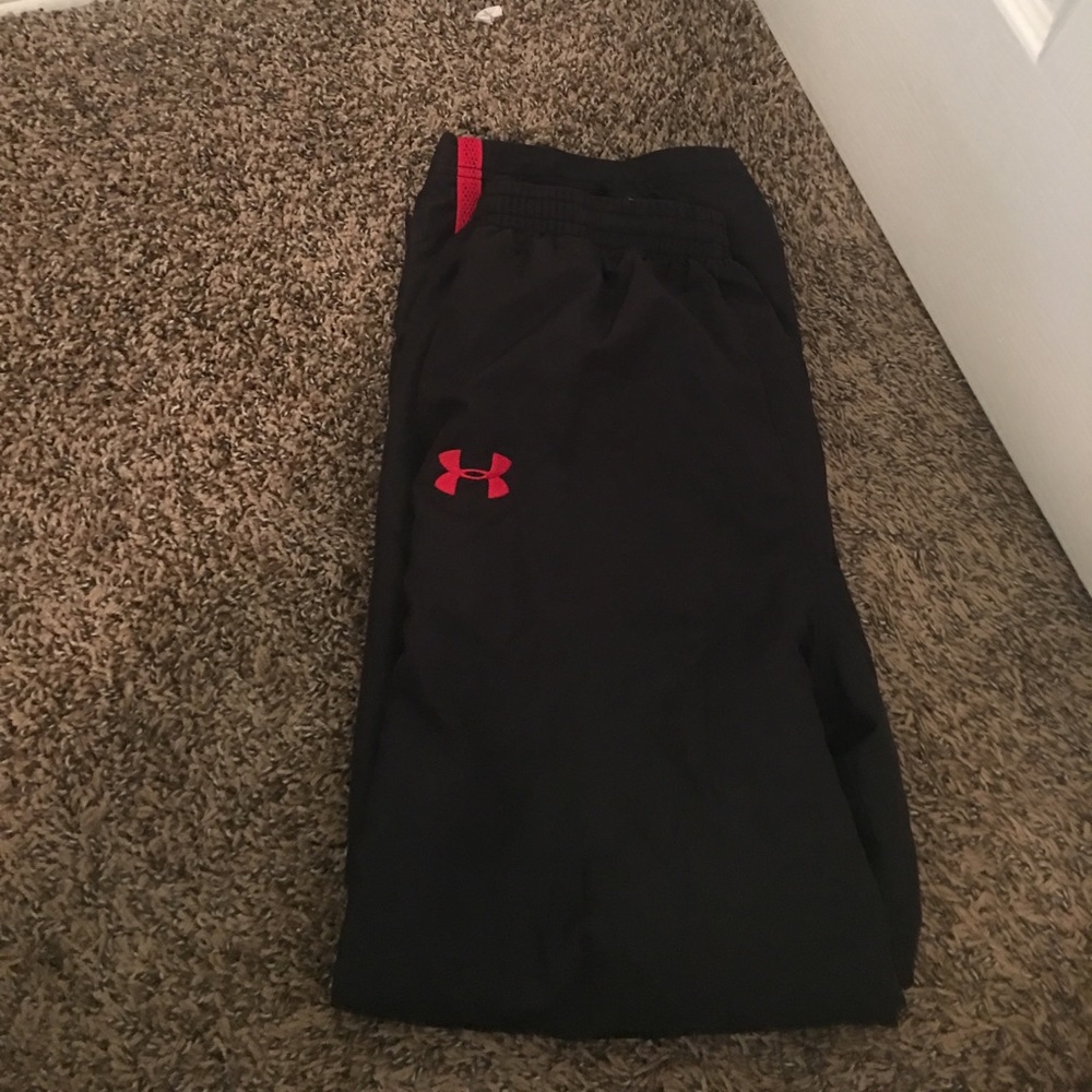 Under Armor - Black & Red Sweats
