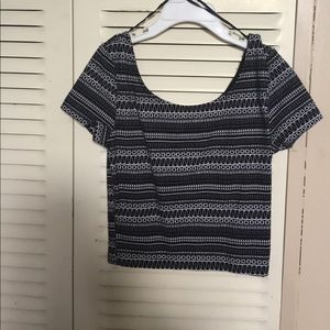 H and m Xs crop top