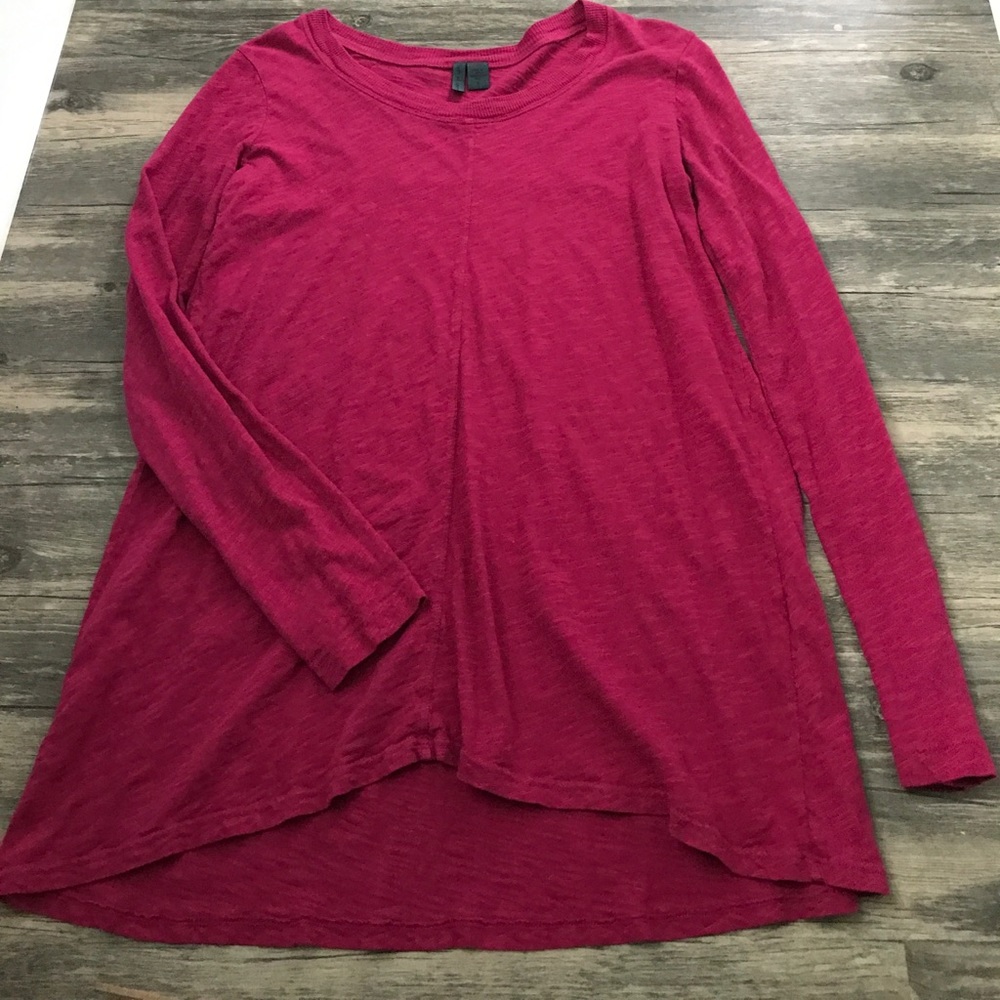 Great Condition! Burgundy long sleeve top!