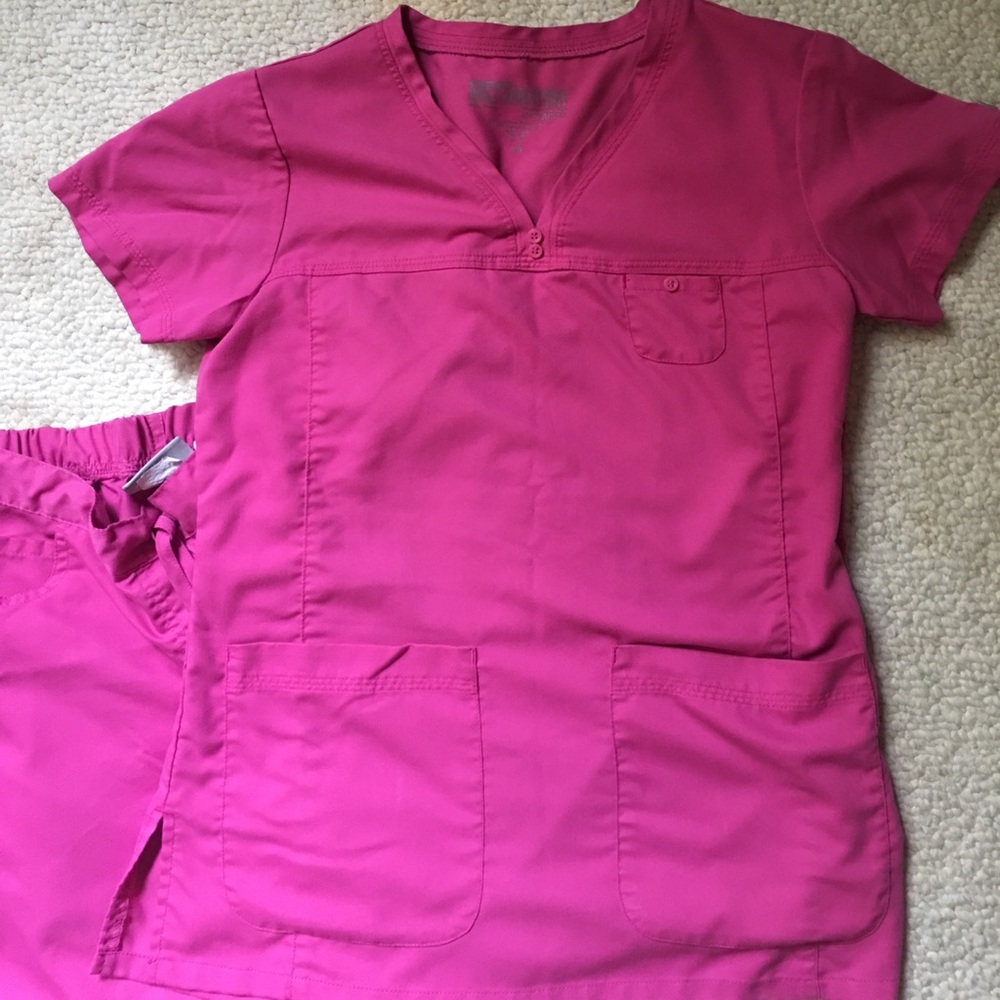 *SOLD* SOLD Grey's anatomy scrub set xs/s
