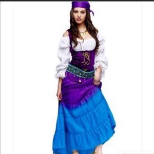 HALLOWEEN Gypsy Moon Costume