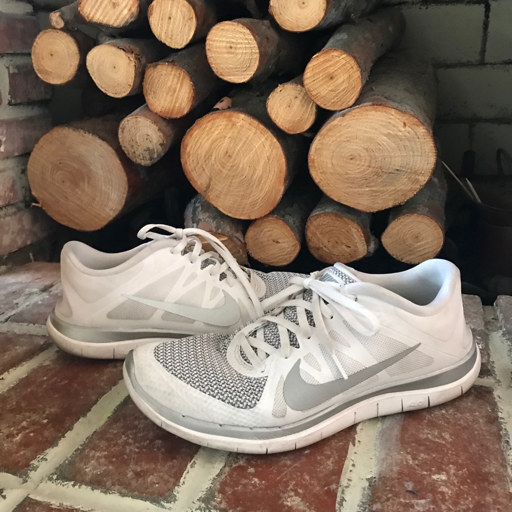 Nike Free Runs