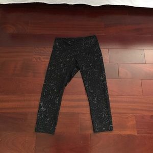 Lululemon wunder under crops