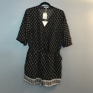 Short sleeve romper