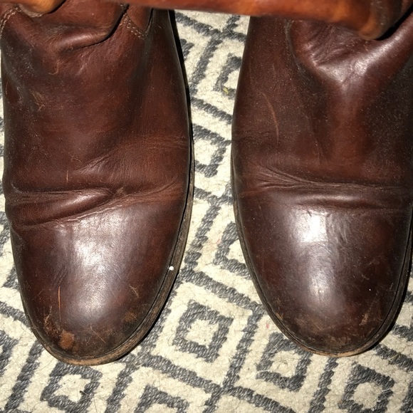 Women 6.5 Melissa Button Frye Boots.