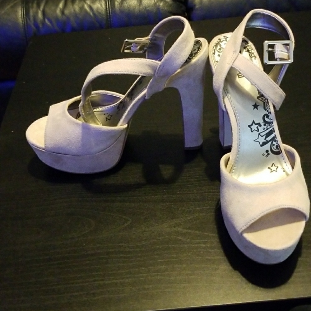 suede heels