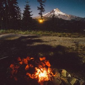 Meet your Posher, Eve