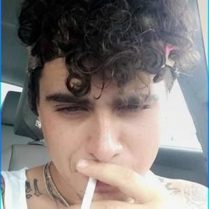 Meet your Posher, Thomas