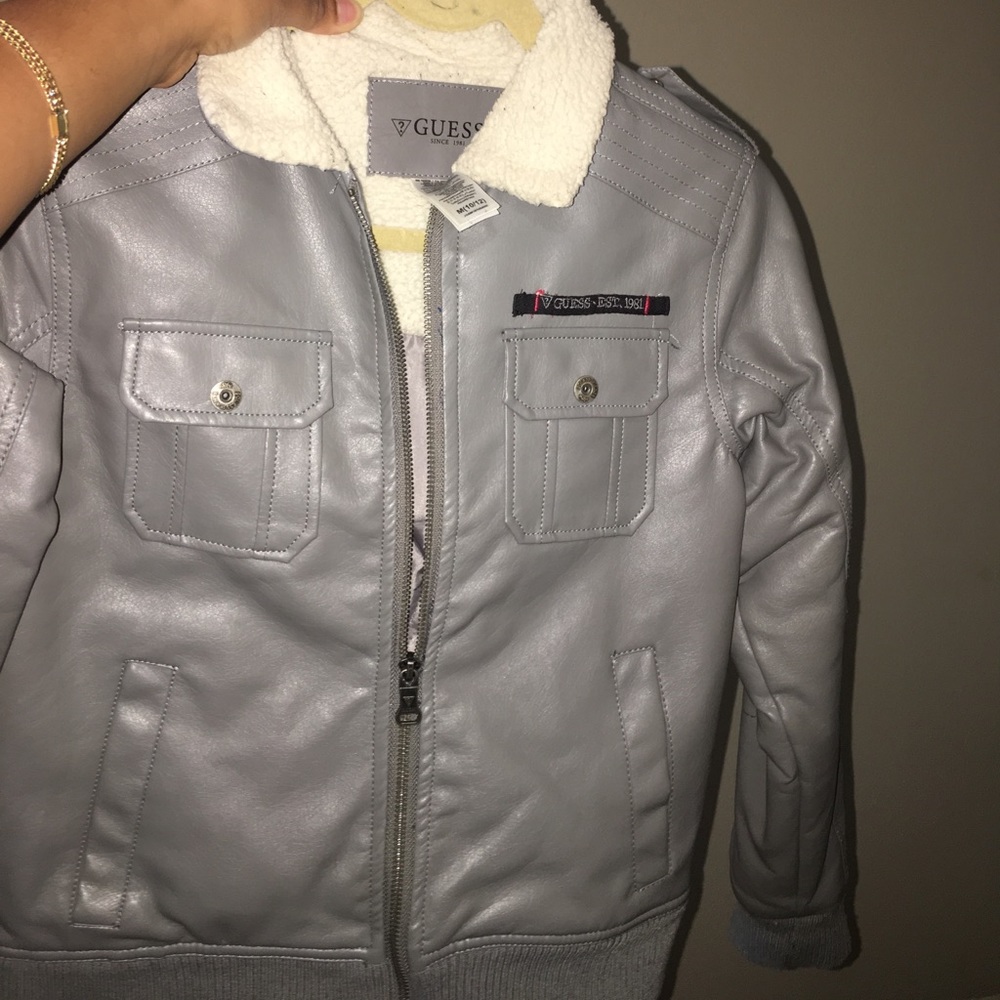❌ SOLD ❌ Guess Grey Faux Leather Jacket