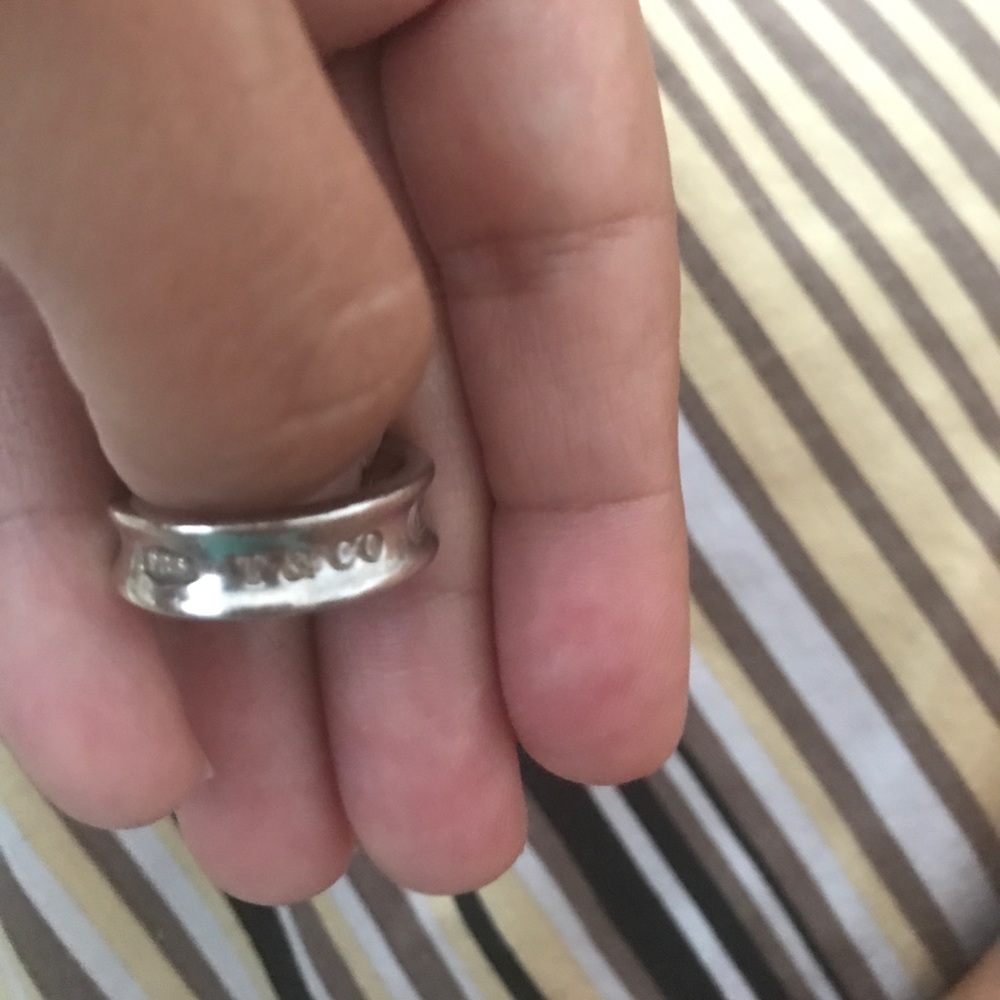T&Co silver ring size 6.5