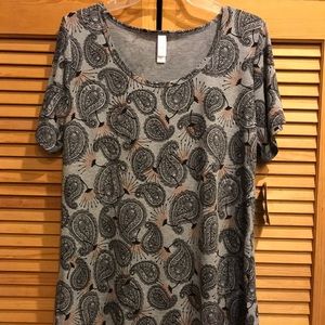 Lularoe XL Classic Tee