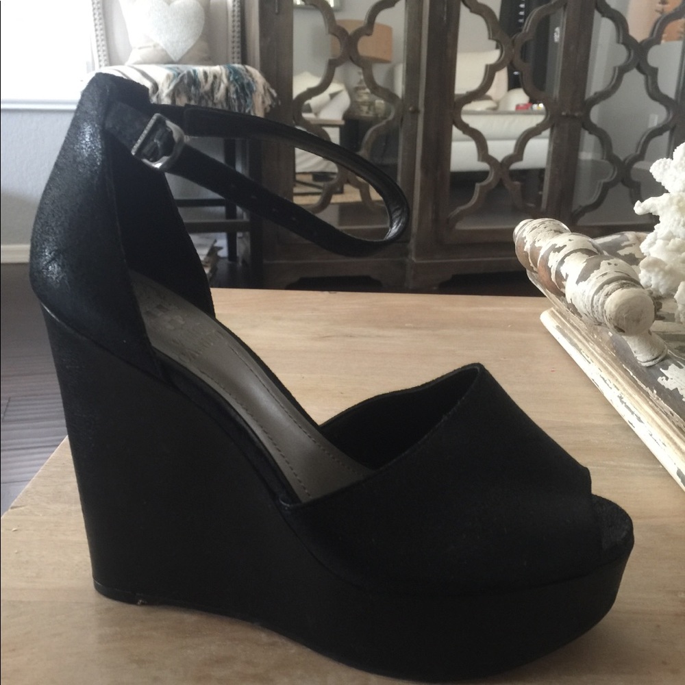 Vince Camuto platform shoes