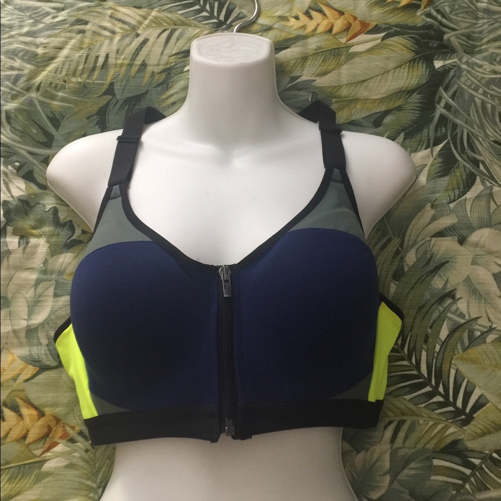 Victoria Secret sports bra