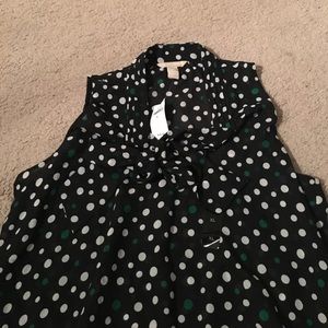 Banana Republic sleeveless dotted shirt