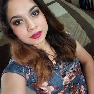 Meet your Posher, Nadia