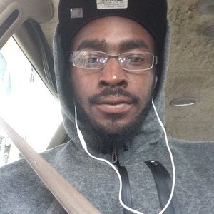 Meet your Posher, Aaron