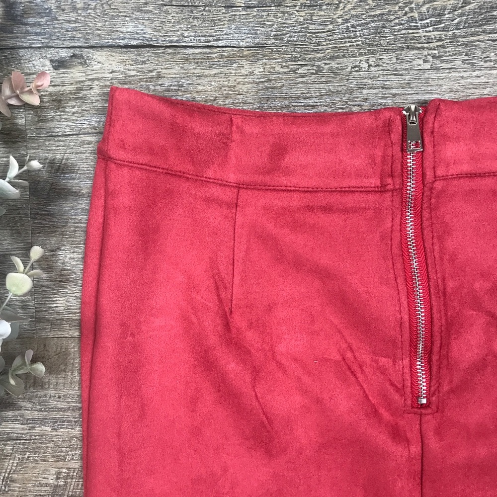 Suede High Waisted Skirt - Picture 5 of 7