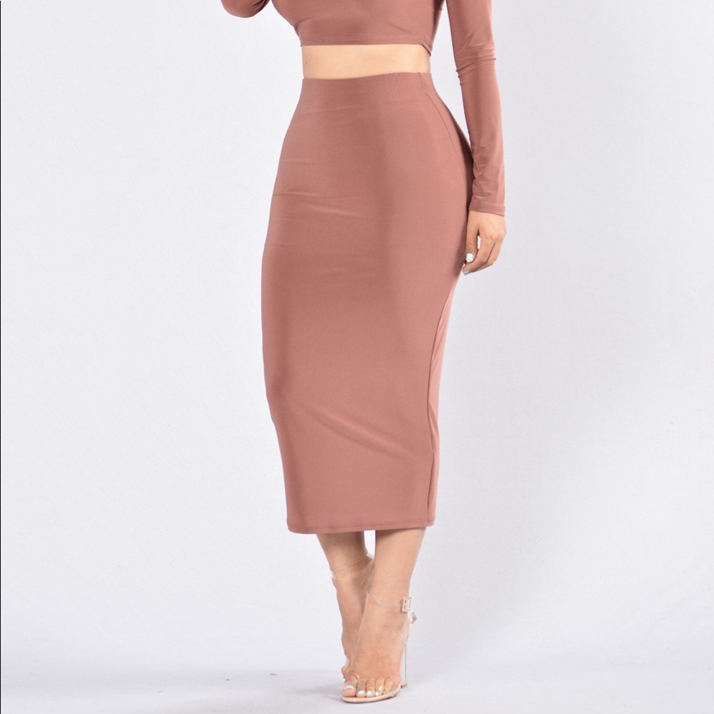 Fashion nova pencil skirt