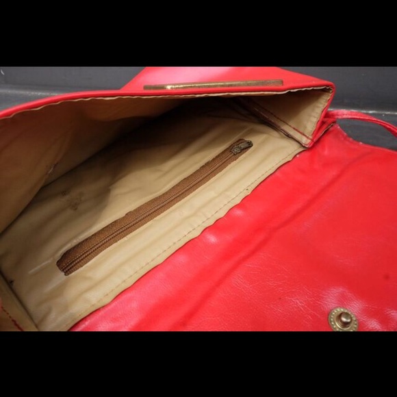 VTG 80s Red Convertible Shoulder Hand Bag Clutch Purse Built-in Compact Mirror - Picture 14 of 16