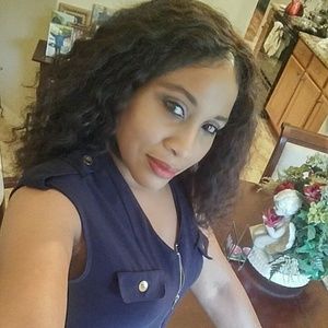 Meet your Posher, Jacqueline