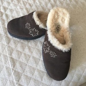 Authentic UGG clogs