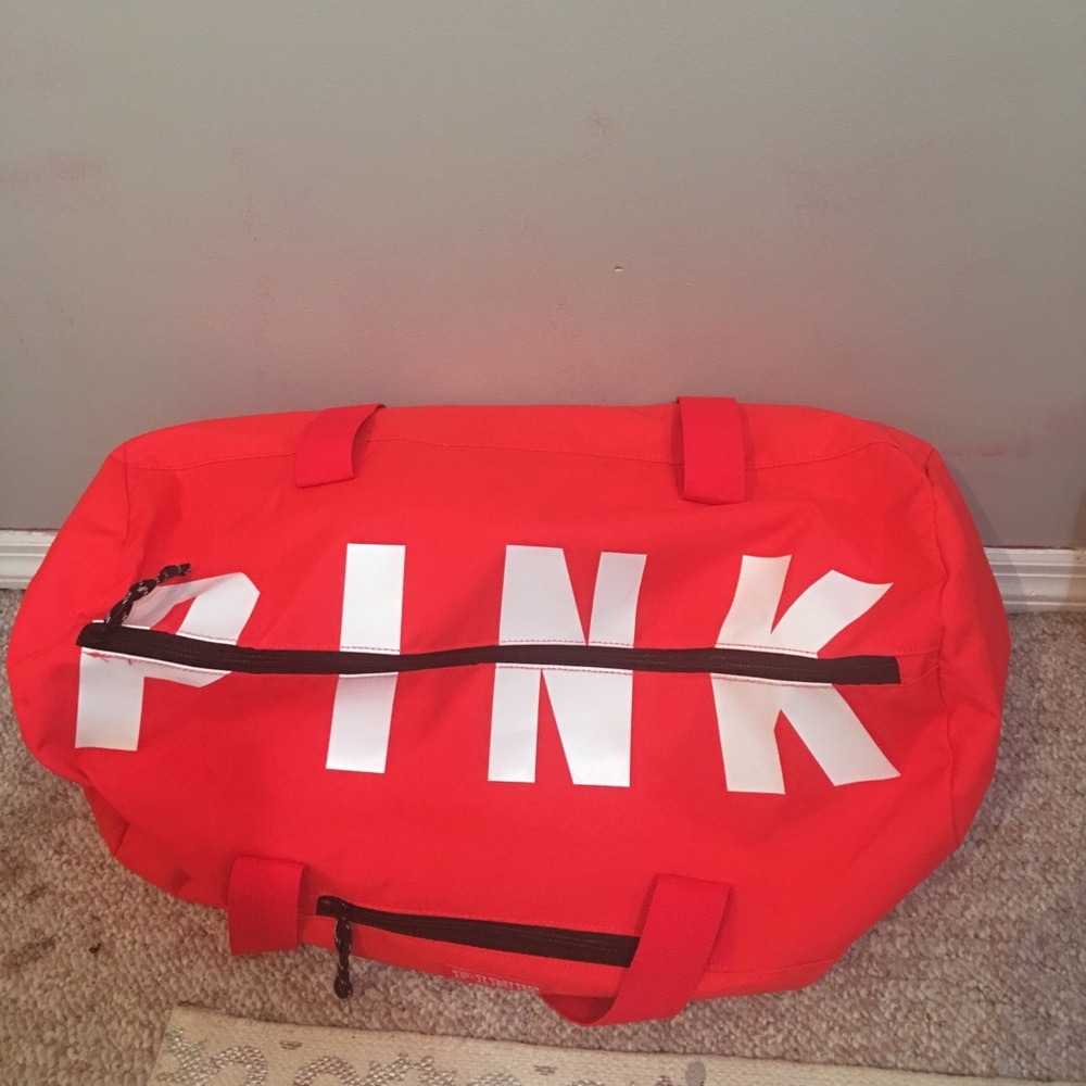Brand New PINK weekender bag