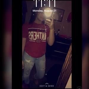 Meet your Posher, Destiny