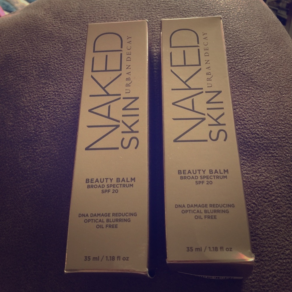 Urban decay naked foundation spf 20