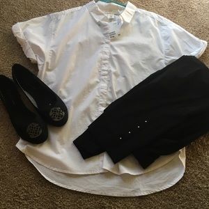 NWT White Button Down Shirt 👀
