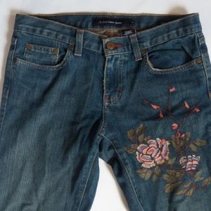 🎨 RARE Embroidered Calvin Klein Flare Jeans