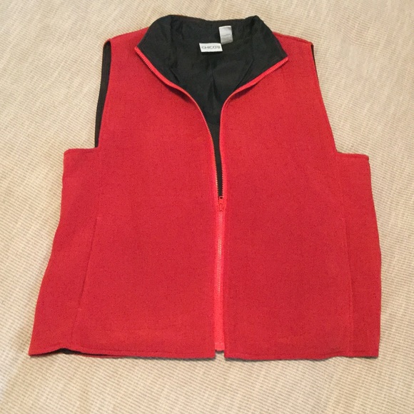 ✅ Chico's | Silk Vest - Red | Size 1 - Picture 4 of 8