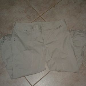 Khaki capris