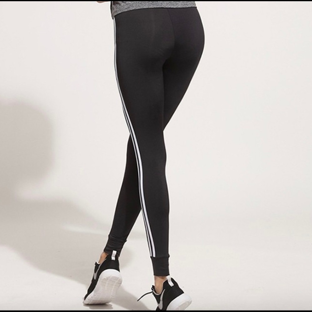 Striped Fitness Leggings - Picture 6 of 8