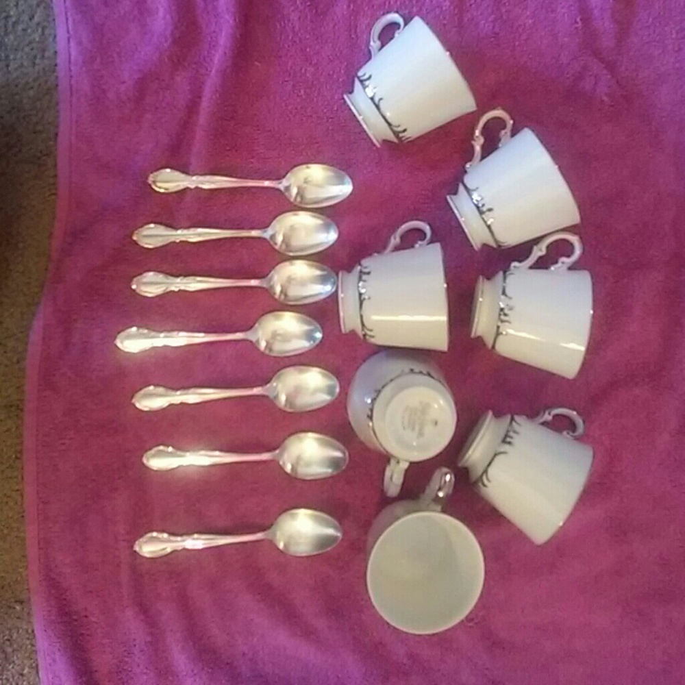 7 piece fine china and silver teaspoon set.