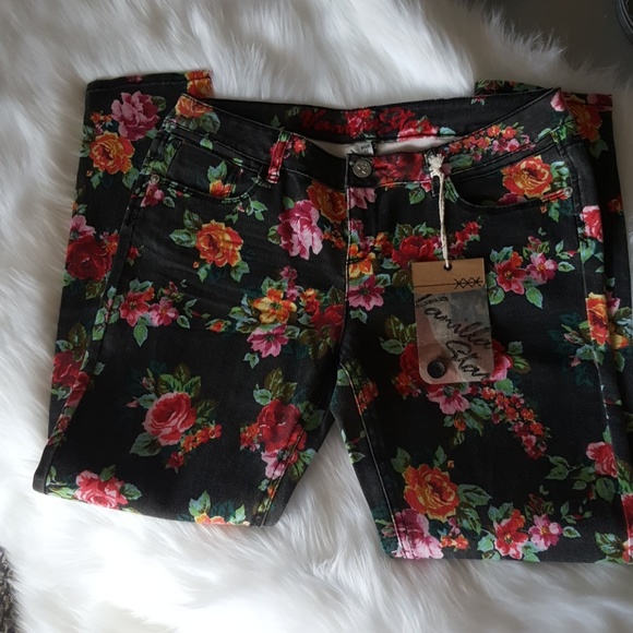 🆕Skinny jeans by Vanilla Star size 13 - Picture 2 of 5