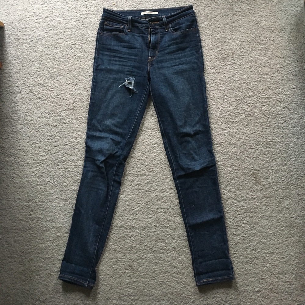 Levi's high rise skinnies - dark wash