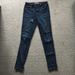 Levi's high rise skinnies - dark wash