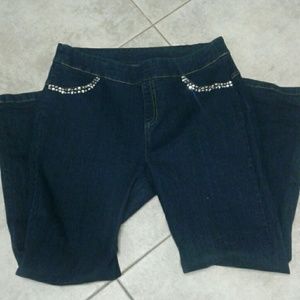 Jeans with fuax pockets