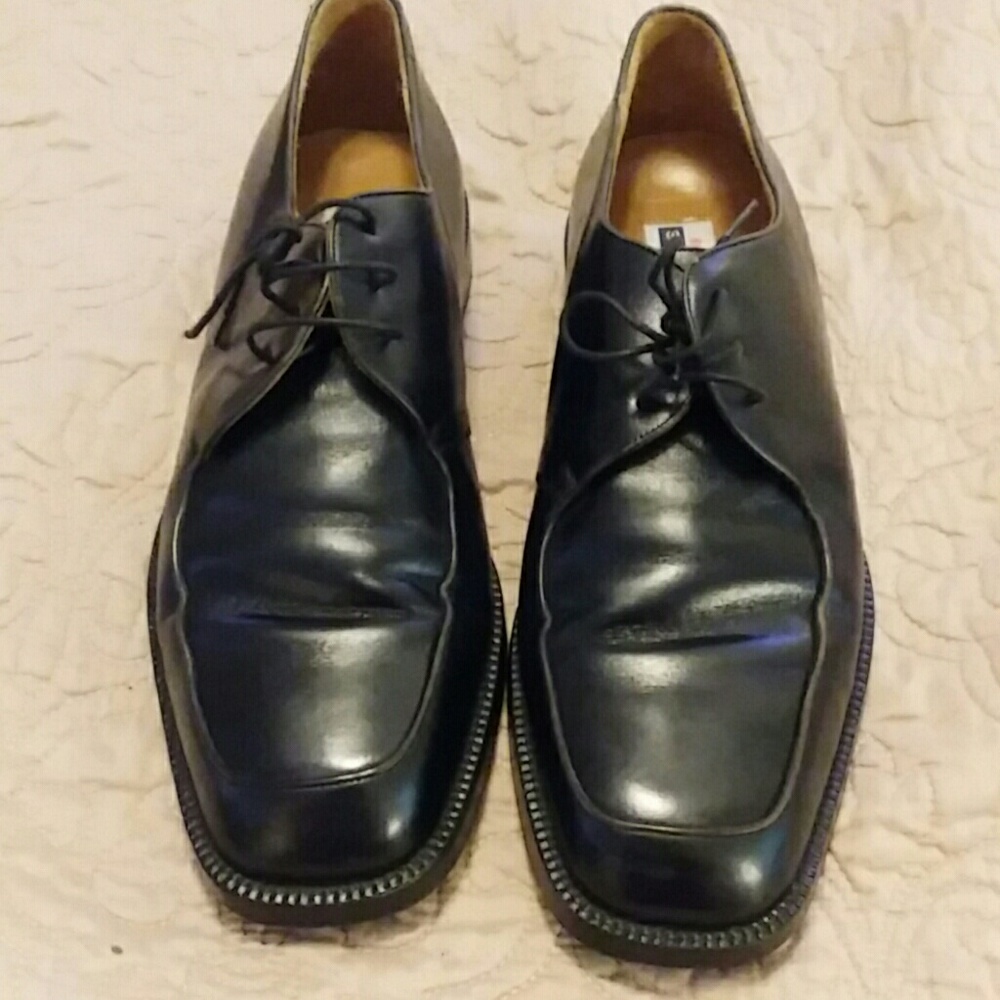 Leather dress shoes