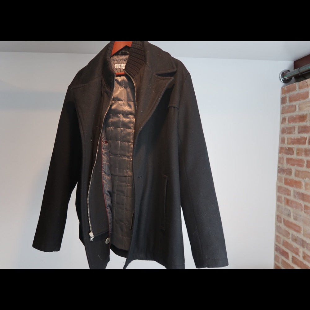 Large Kenneth Cole Peacoat