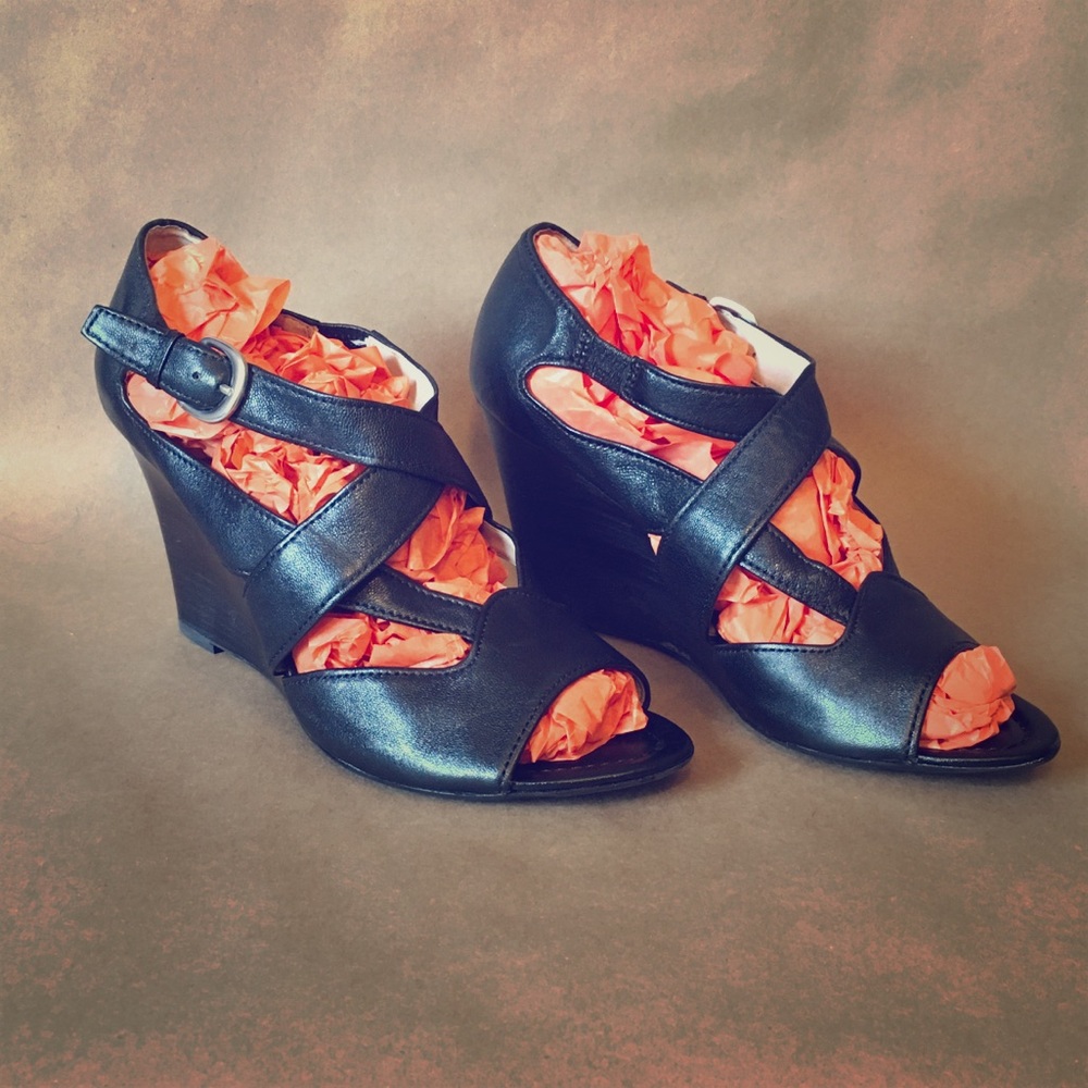 Franco Sarto Tazer Wedge