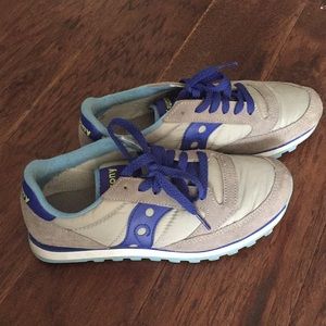 Women's Saucony Jazz sz 8