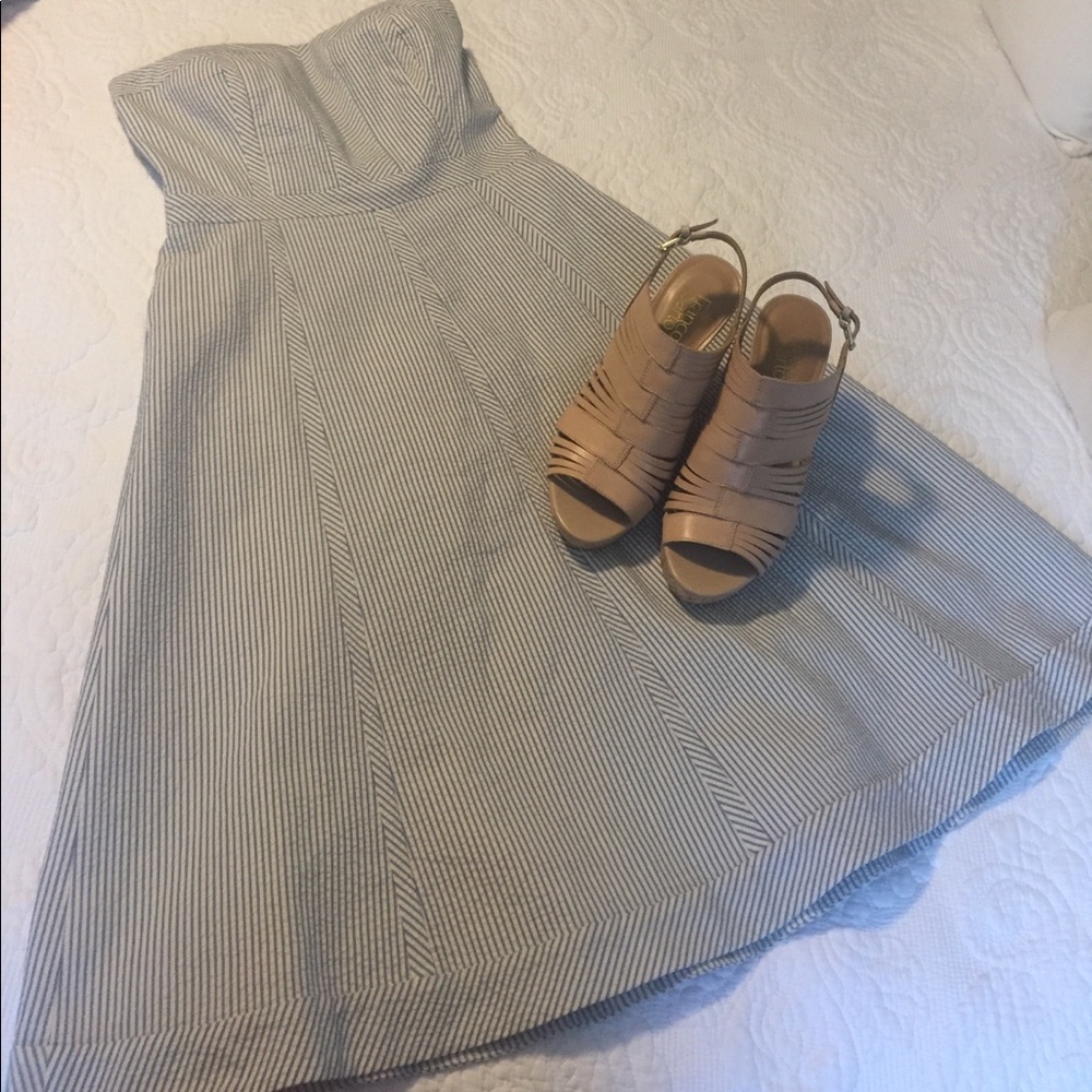 Strapless dress