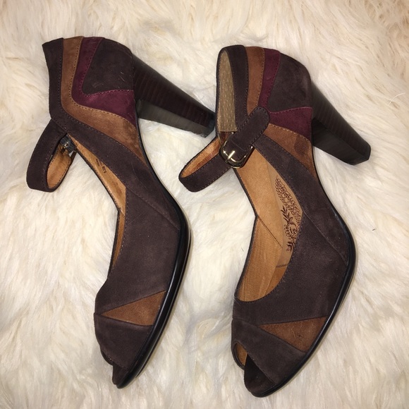 Sofft 8.5M Sandals - Picture 4 of 8