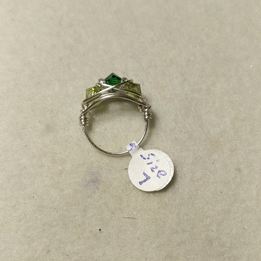 Ring - Picture 3 of 4