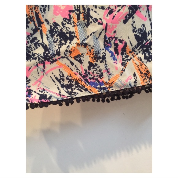 Colorful Patterned Romper 💜💙💛💗 - Picture 5 of 5