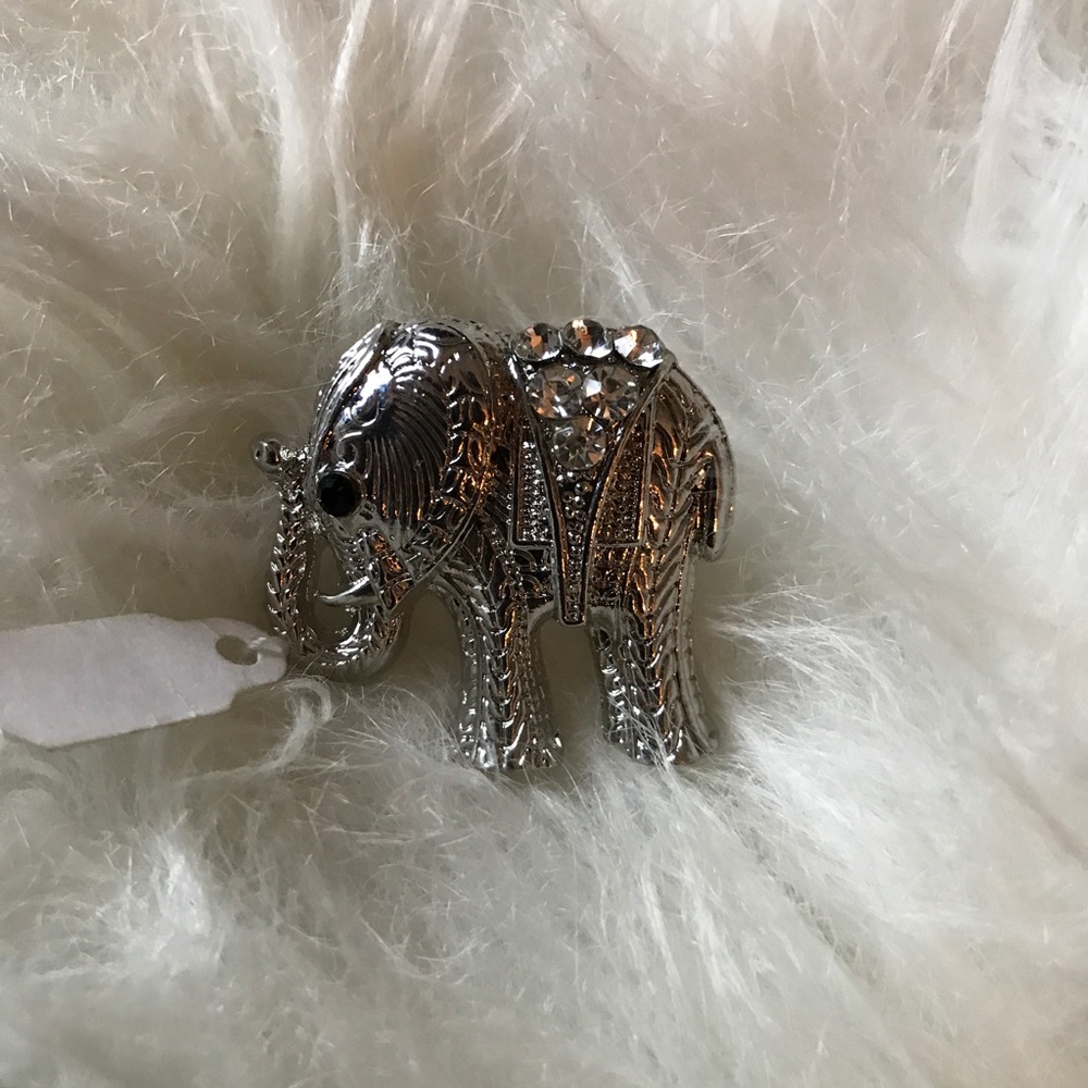 Silver elephant ring