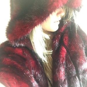 Bebe jacket coat shrug faux fur wrap with hood