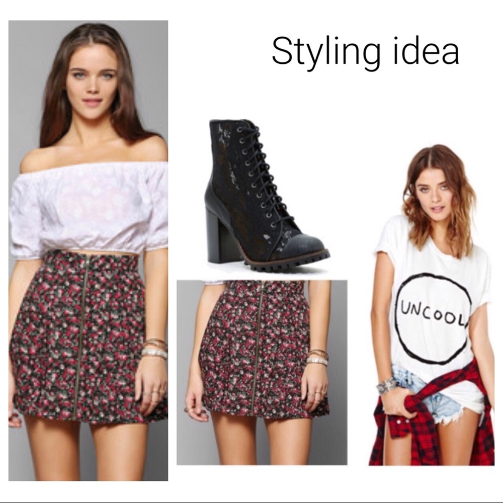 Pins & Needles UO Floral mini skater skirt exposed zipper Sz S