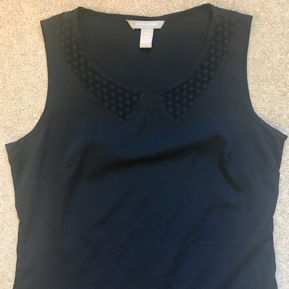 Peter Pan sleeveless top